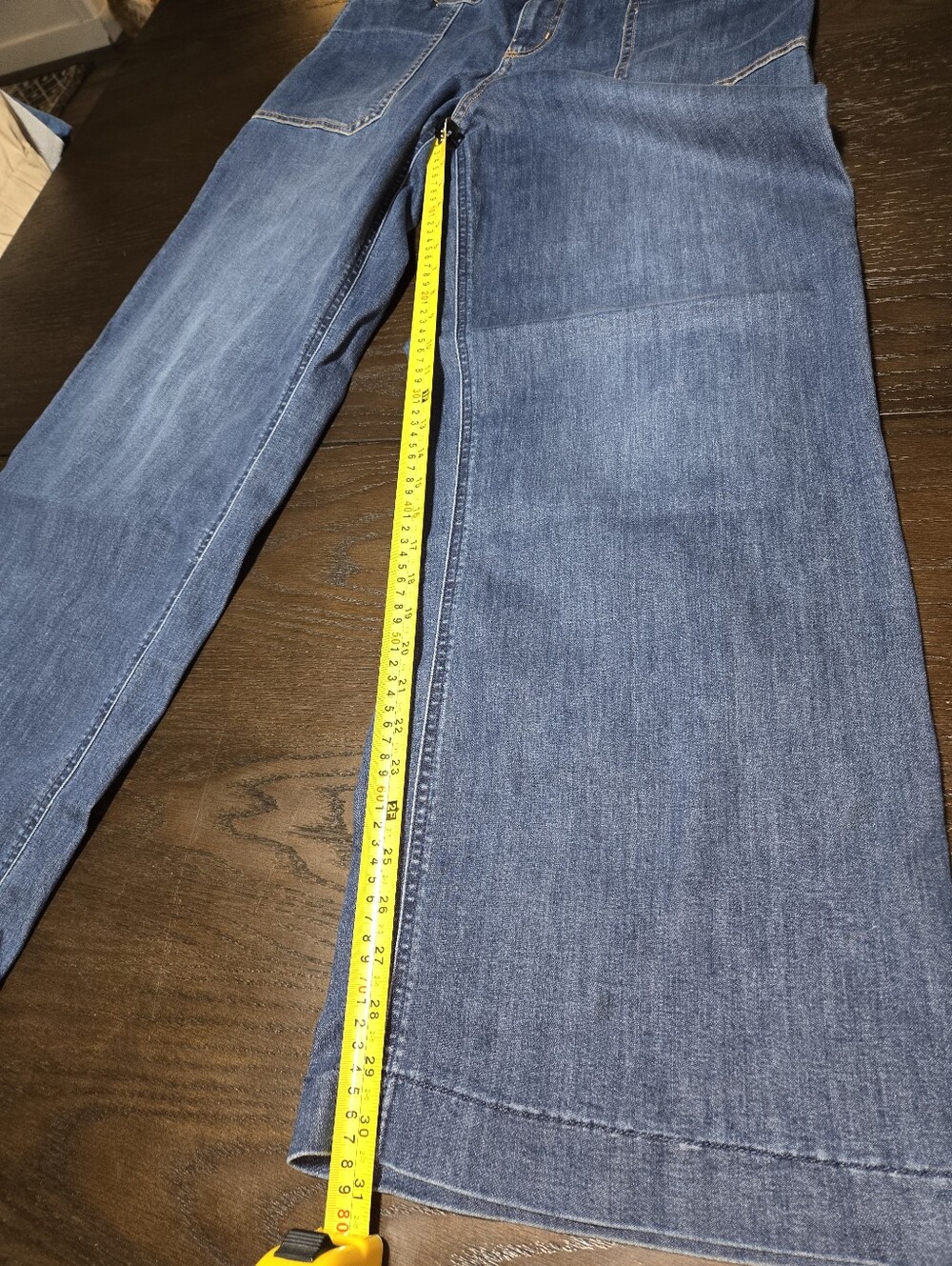 Democracy Mid-Rise Ankle Crop Jeans in Medium Blue - Picture 6 of 9